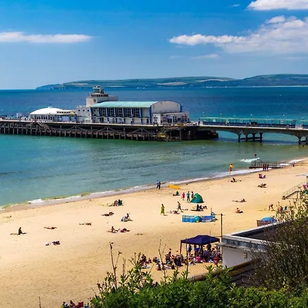 Lovely Apartment, One Minute From Bournemouth Beach And Town.-3